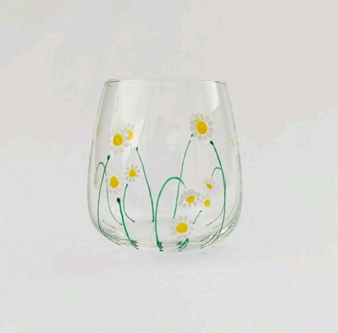 Hand-painted 'Daisy' design Stemless Wine Glass
