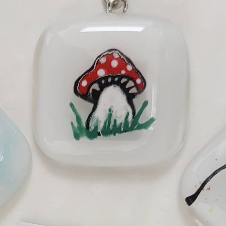 Fused glass keyring, fused glass keychain, boat keyring, seaside beach hut, rainbow heart, bee, toadstool mushroom, flower keyring