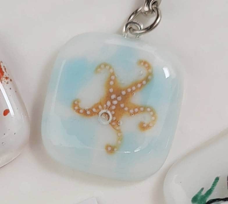 Fused glass keyring, fused glass keychain, boat keyring, seaside beach hut, rainbow heart, bee, toadstool mushroom, flower keyring